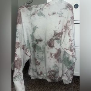 Urban outfitters oversized crewneck. Only worn once
